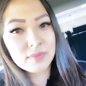 Meet your Posher, Yulisa